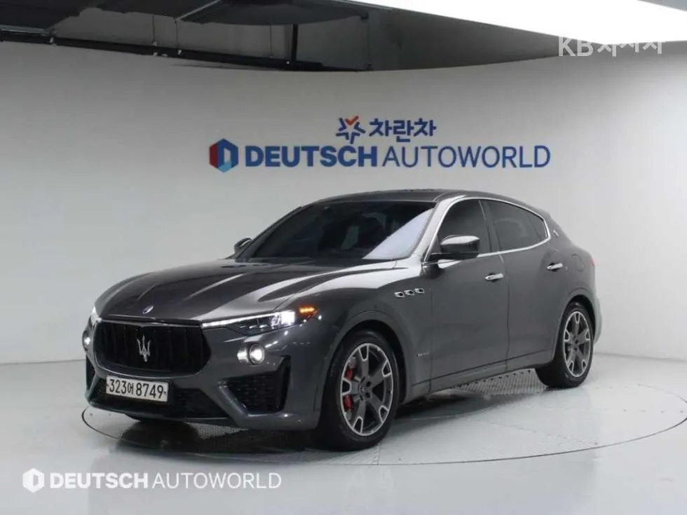 Maserati 르반떼 3.0 AWD 그란 스포츠 - фото 1