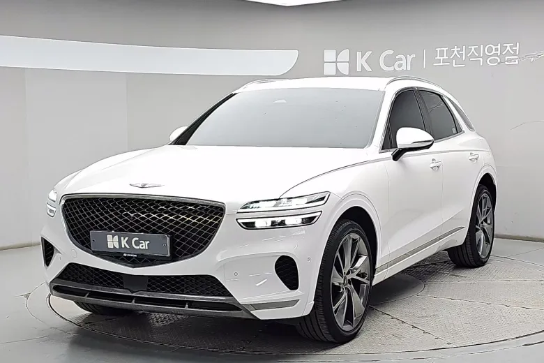 Genesis GV70 - фото 1