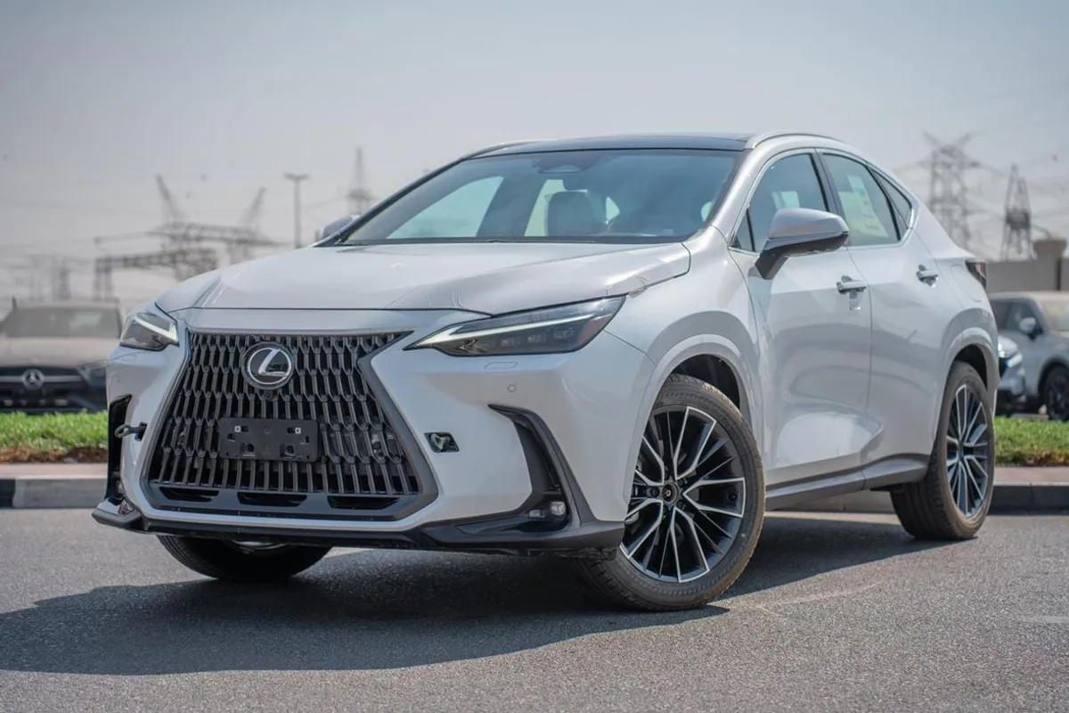 Lexus NX350 - фото 1