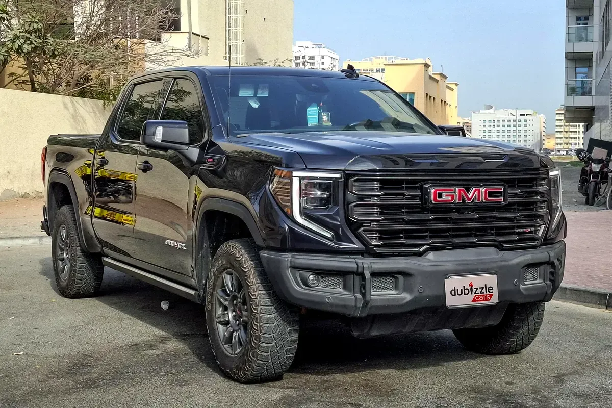 GMC Sierra - фото 1