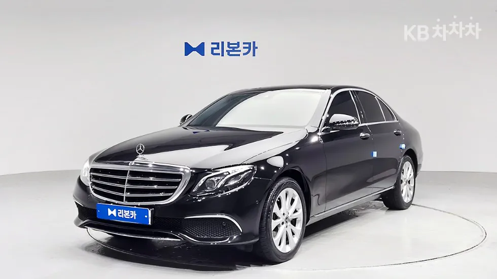 Mercedes-Benz E클래스 (W213) E220d 4MATIC Avantgarde - фото 1