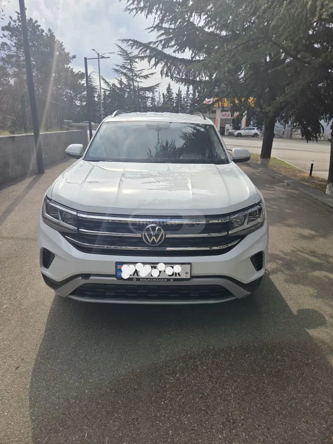 Volkswagen Atlas - фото 1