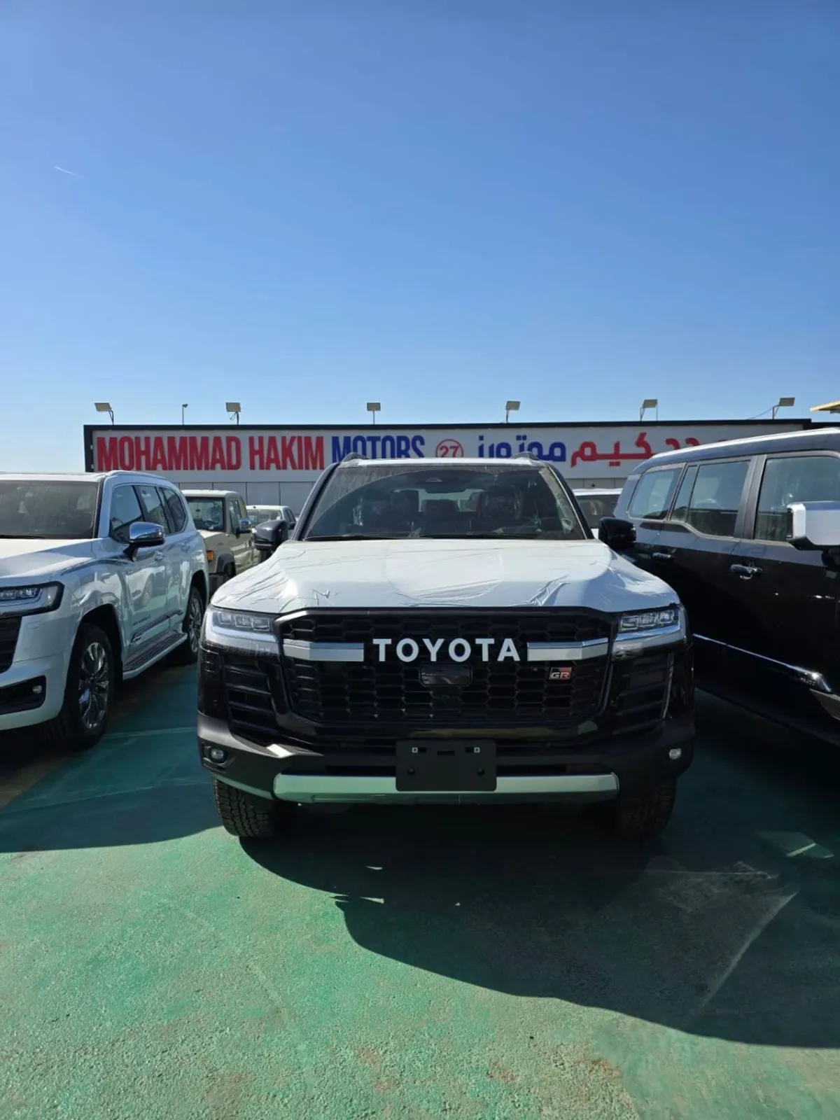 Toyota Land Cruiser - фото 1