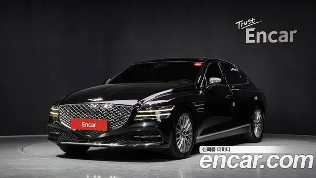 Genesis G80 - фото 1