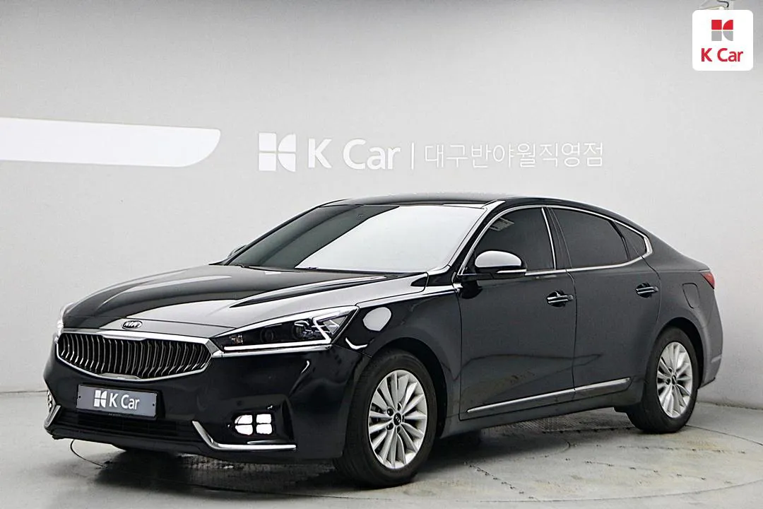 Kia K7 - фото 1
