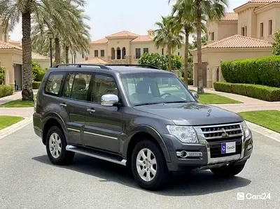 Mitsubishi Pajero - фото 1