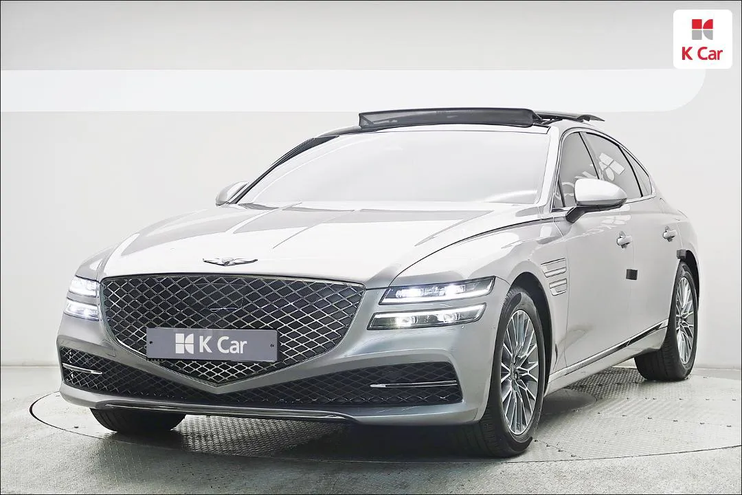 Genesis G80 - фото 1