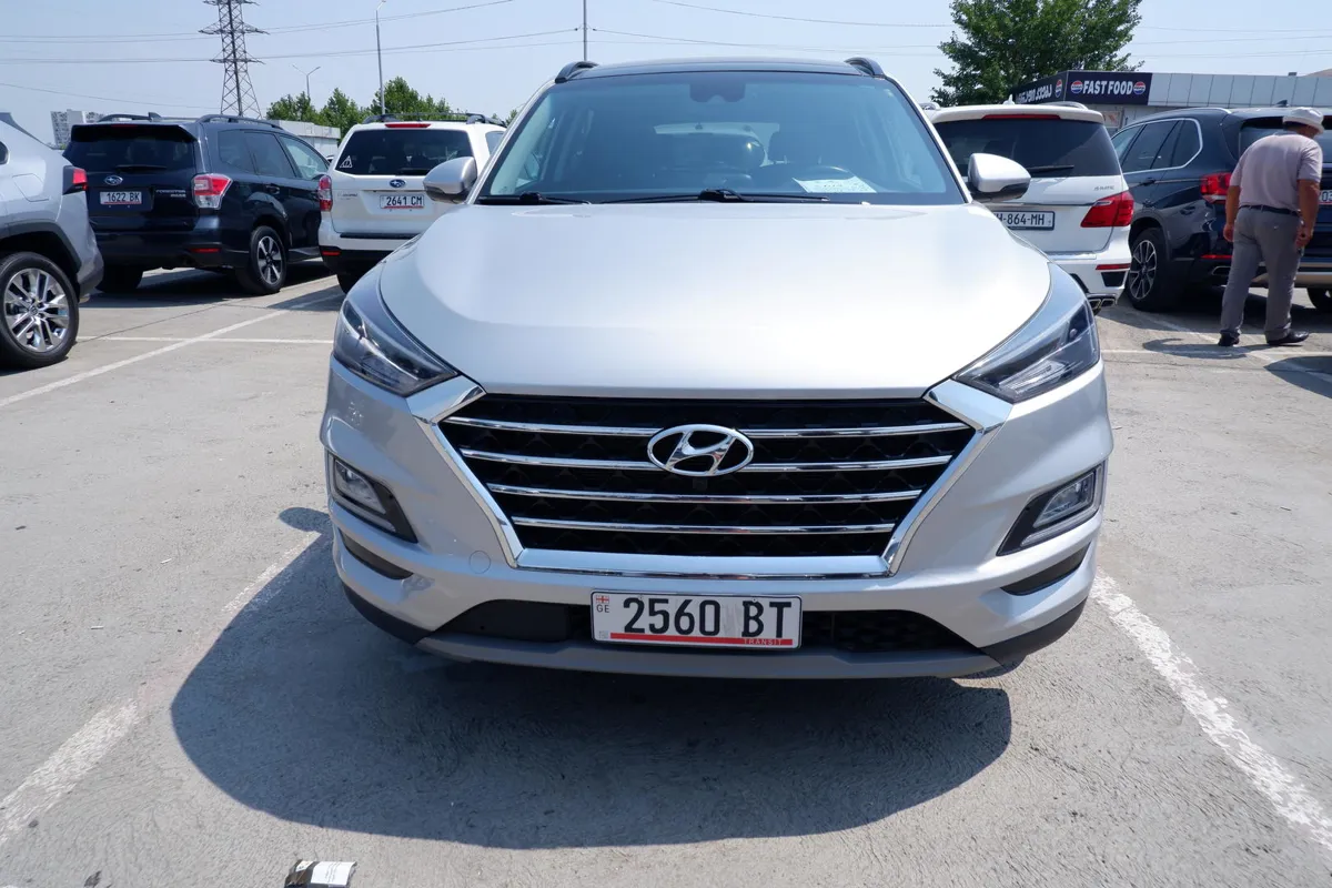 Hyundai Tucson - фото 1