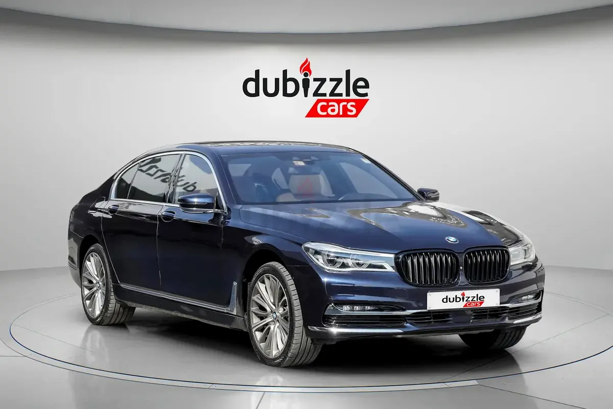 BMW 7-Series - фото 1