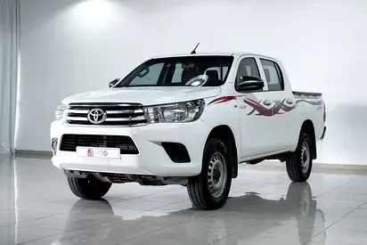 Toyota Hilux - фото 1