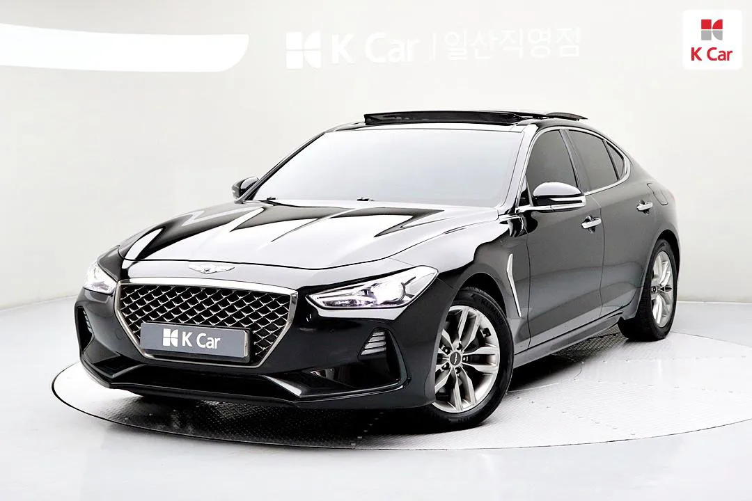 Genesis G70 - фото 1