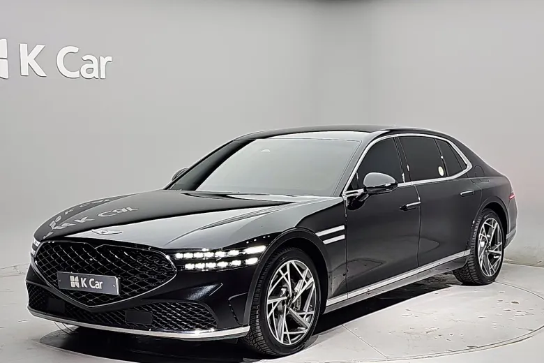 Genesis G90 - фото 1