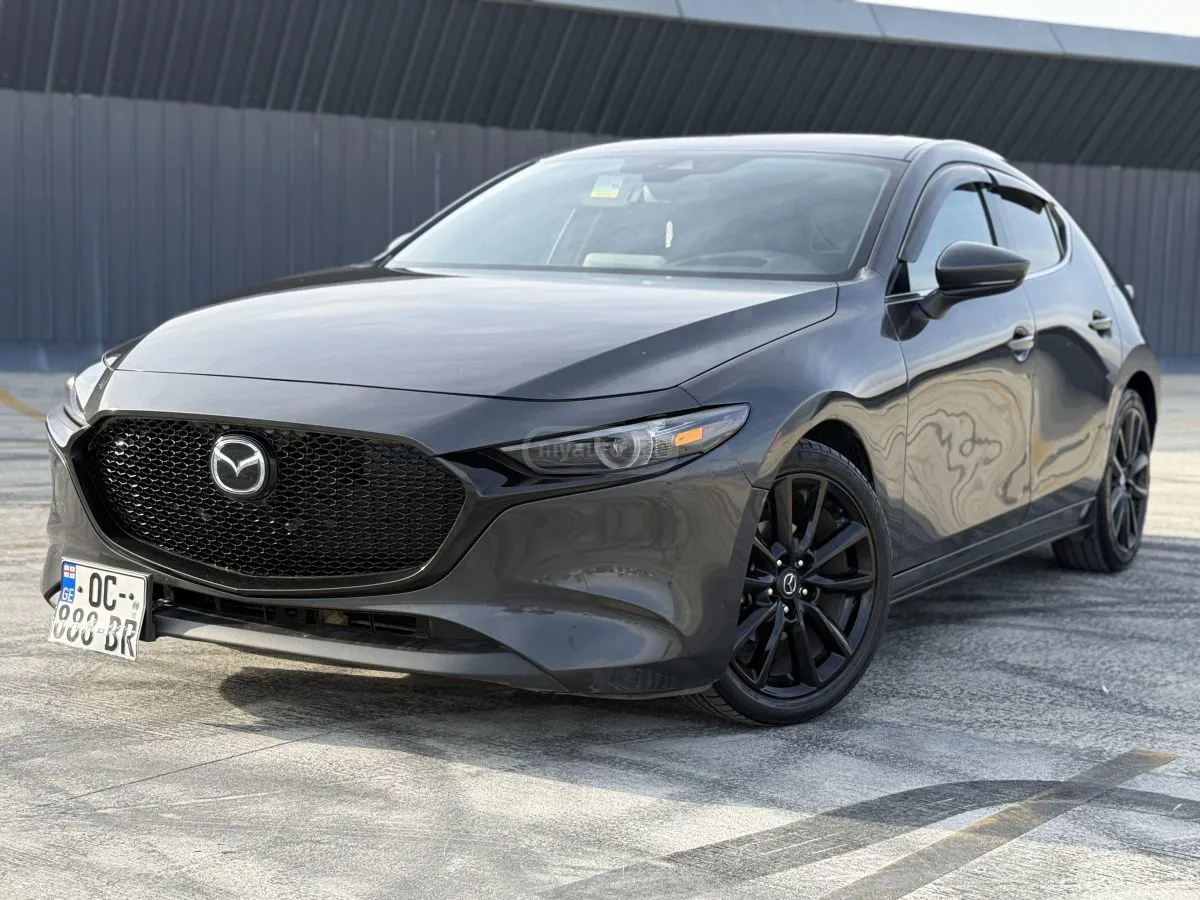 Mazda Mazda 3 - фото 1