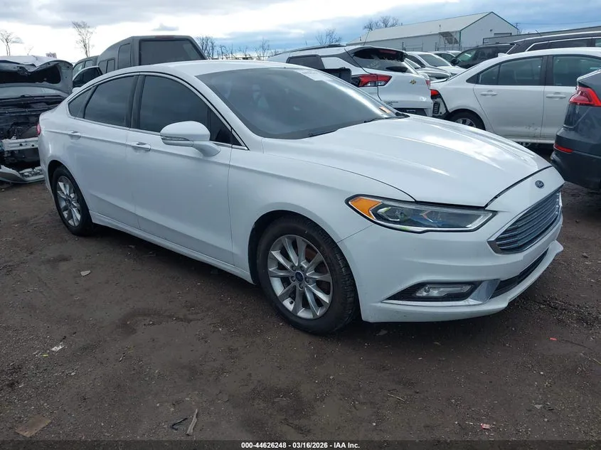 FORD FUSION SE - фото 1
