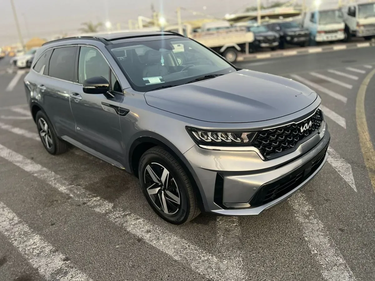 Kia Sorento - фото 1