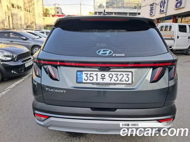 Hyundai Tucson - фото 1