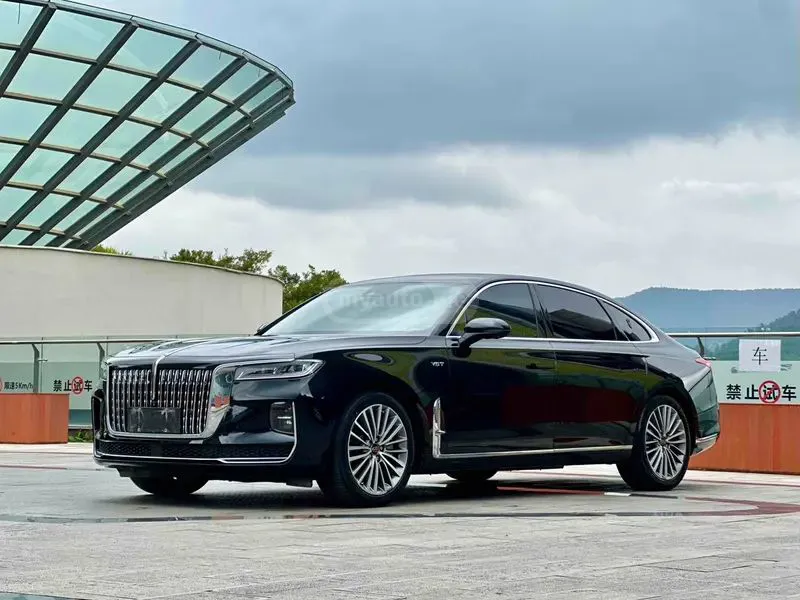 Hongqi H9 - фото 1