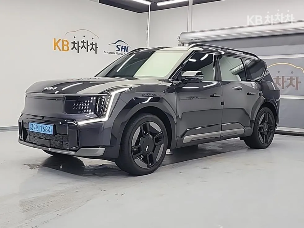 Kia EV9 AWD GT-line - фото 1