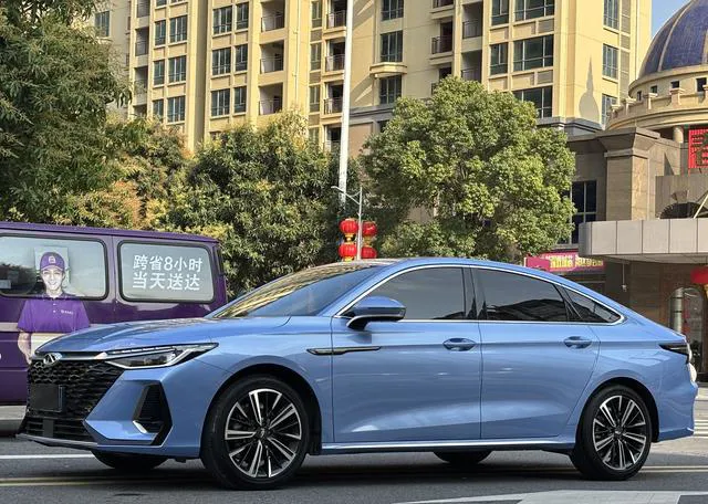 Chery 8 - фото 1