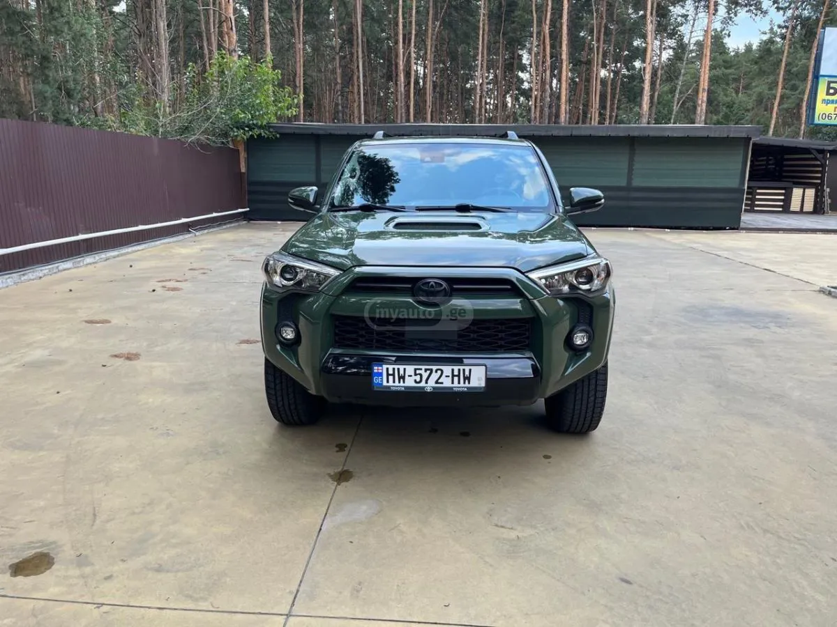 Toyota 4 Runner - фото 1