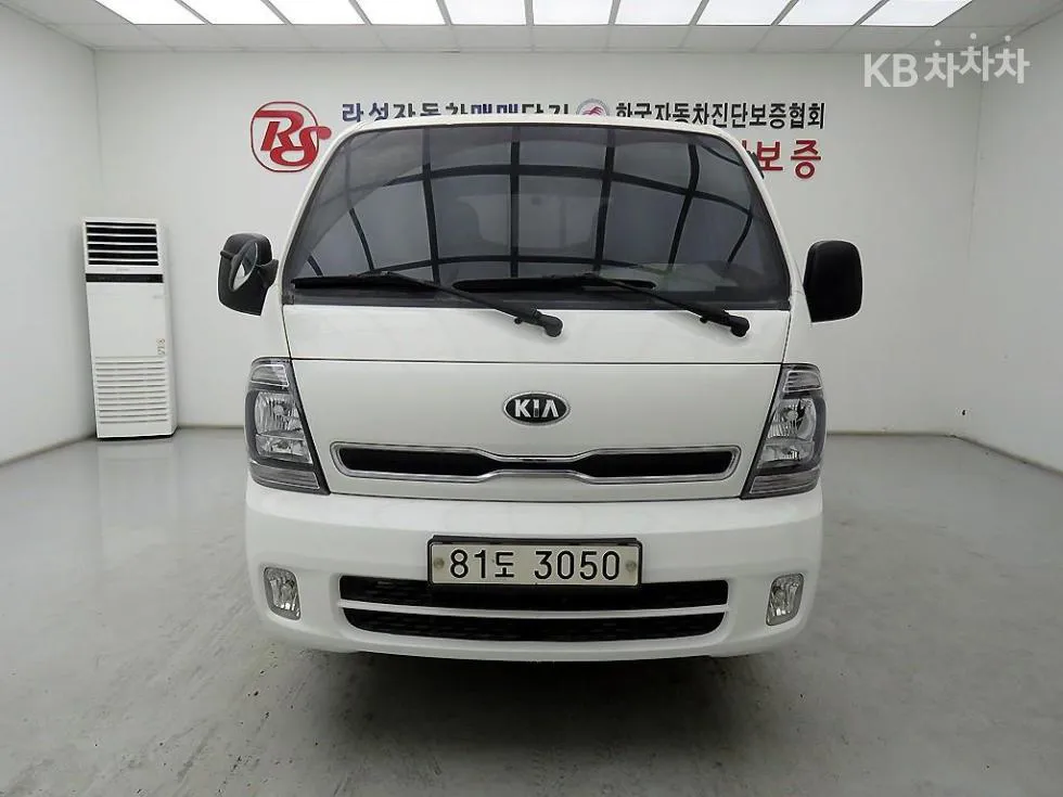 Kia 더 뉴 봉고3 1톤 더블캡 초장축 2WD L - фото 1