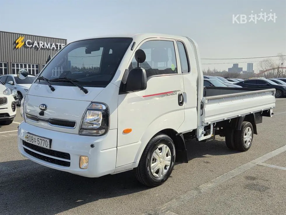 Kia 더 뉴 봉고3 1톤 킹캡 초장축 2WD L 라이트 - фото 1
