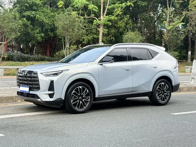 GAC Trumpchi Trumpchi GS4 - фото 1