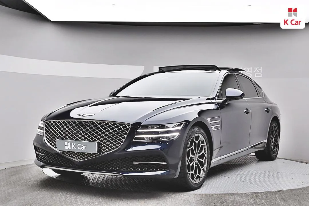 Genesis G80 - фото 1