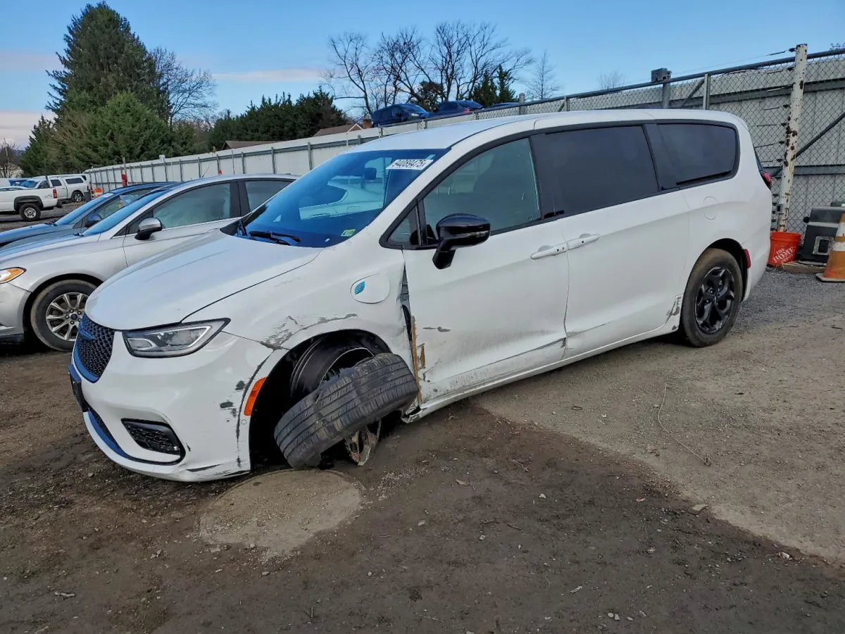 CHRYSLER PACIFICA - фото 1