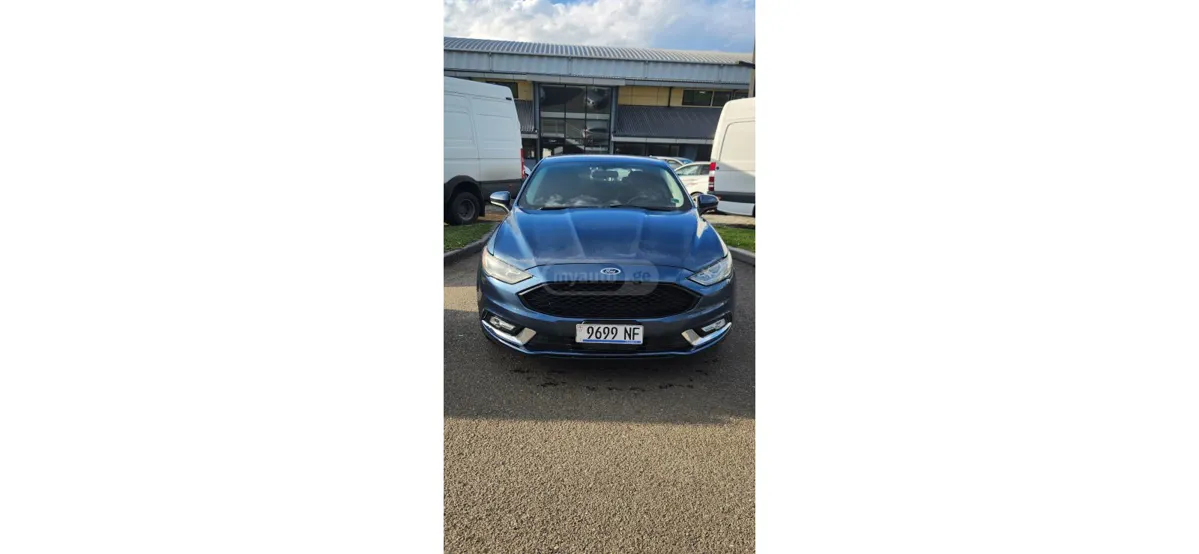 Ford Fusion - фото 1