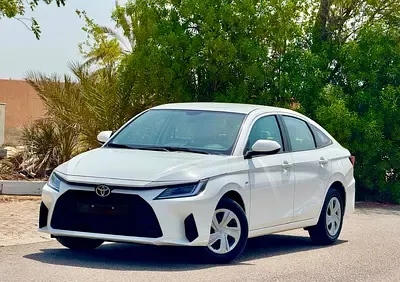 Toyota Yaris - фото 1