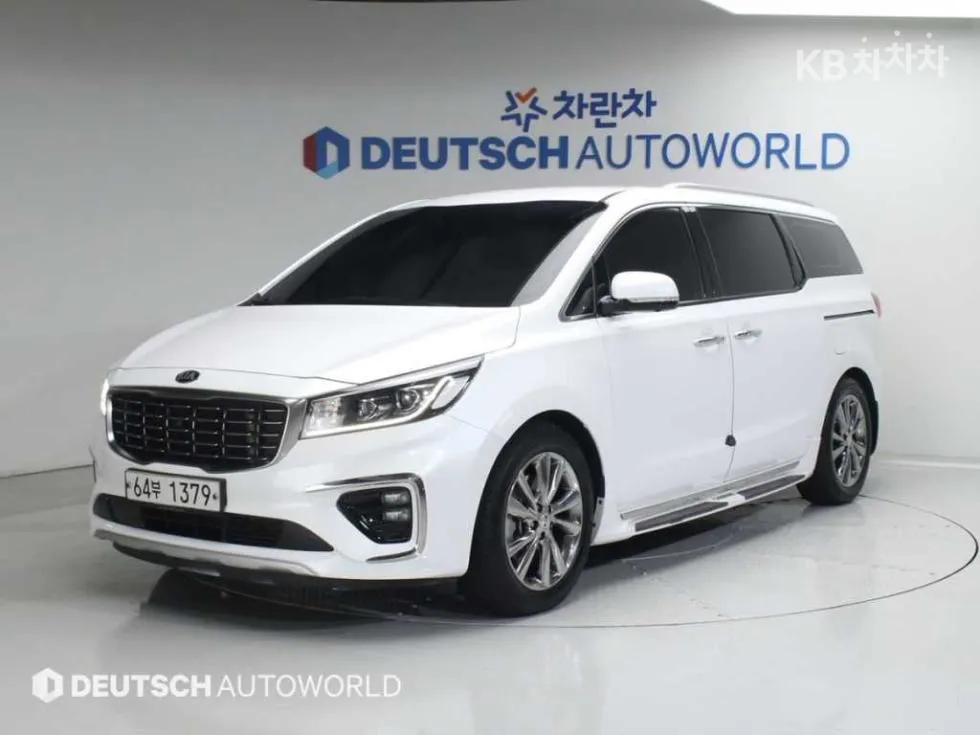 Kia 더 뉴 카니발 9인승 2.2 디젤 노블레스 스페셜 - фото 1