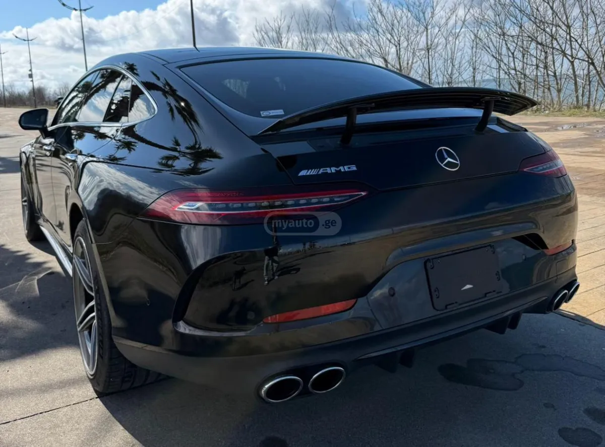 Mercedes-Benz AMG GT - фото 1