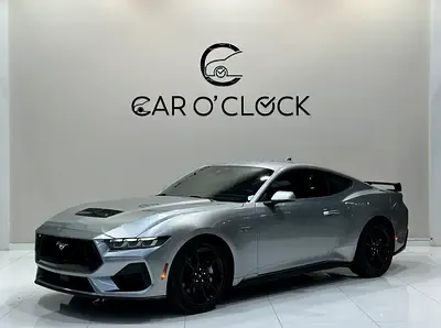 Ford Mustang - фото 1