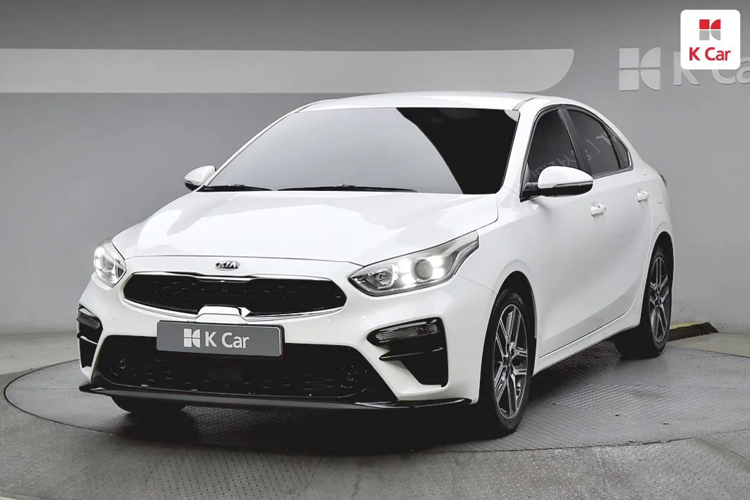 Kia K3 - фото 1