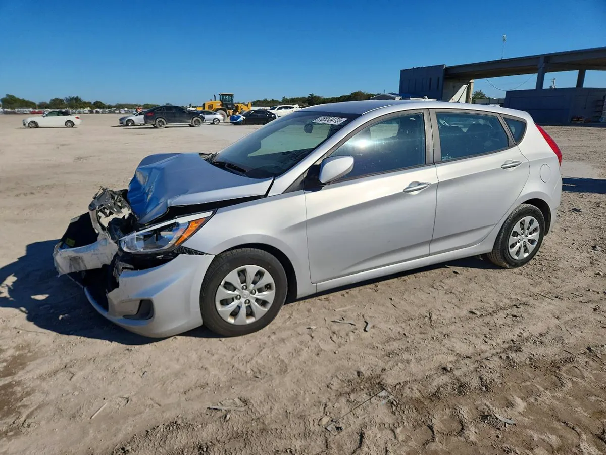 HYUNDAI - фото 1