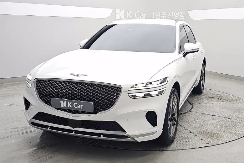 Genesis GV70 - фото 1