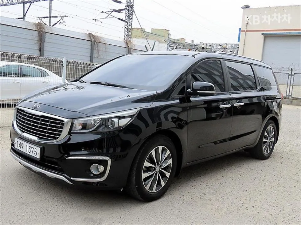 Kia 올 뉴 카니발 9인승 2.2 디젤 럭셔리 - фото 1