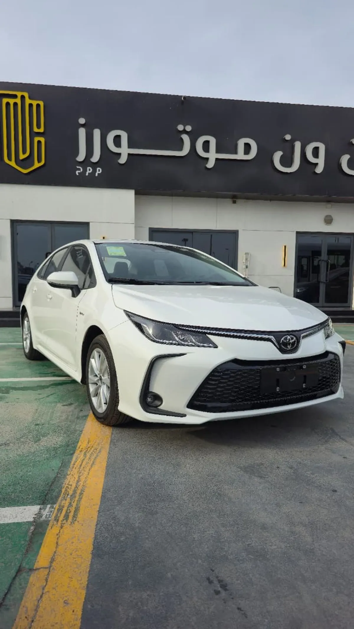 Toyota Corolla - фото 1