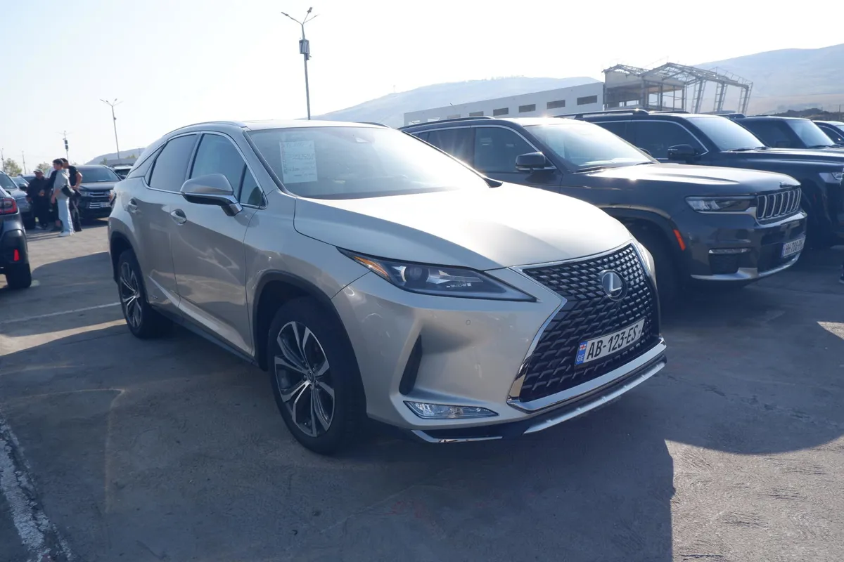 Lexus RX 450 - фото 1