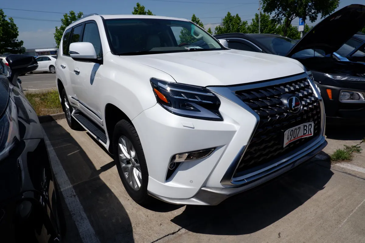 Lexus GX 460 - фото 1