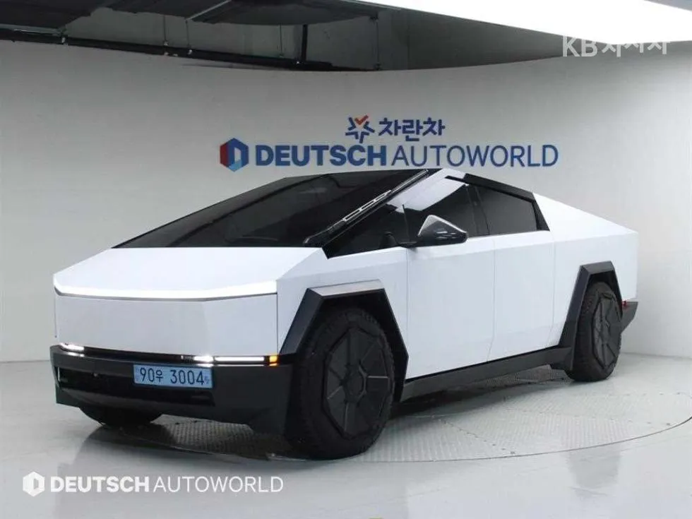 Tesla 사이버트럭 AWD 기본형 - фото 1