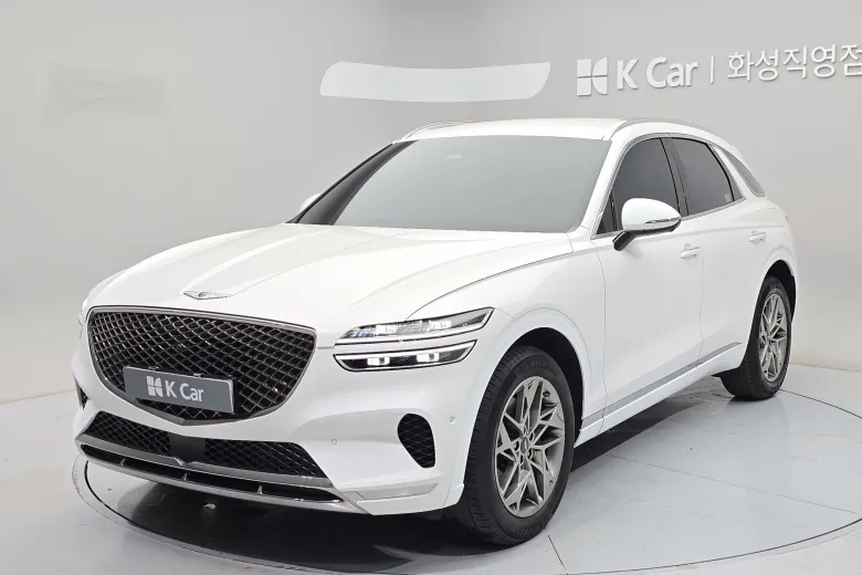 Genesis GV70 - фото 1