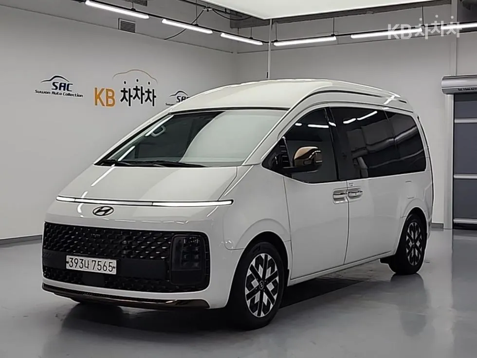 Hyundai 스타리아 라운지 리무진 7인승 2.2 AWD Inspiration - фото 1