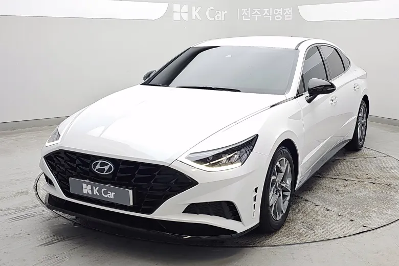Hyundai 쏘나타 - фото 1