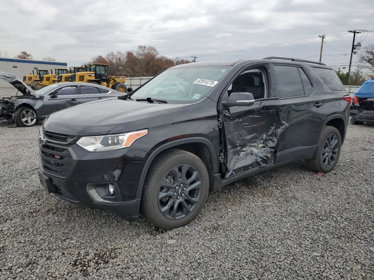 CHEVROLET TRAVERSE - фото 1