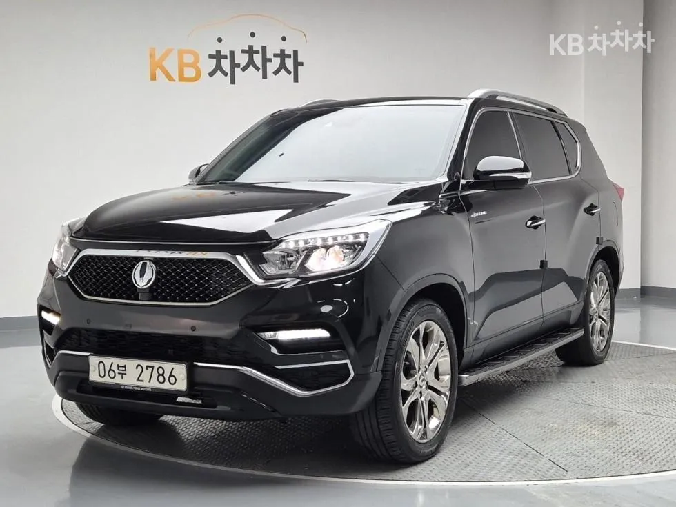 KG Mobility G4 렉스턴 2.2 4WD 유라시아 에디션 - фото 1