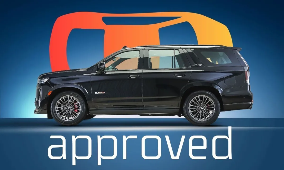 Cadillac Escalade - фото 1