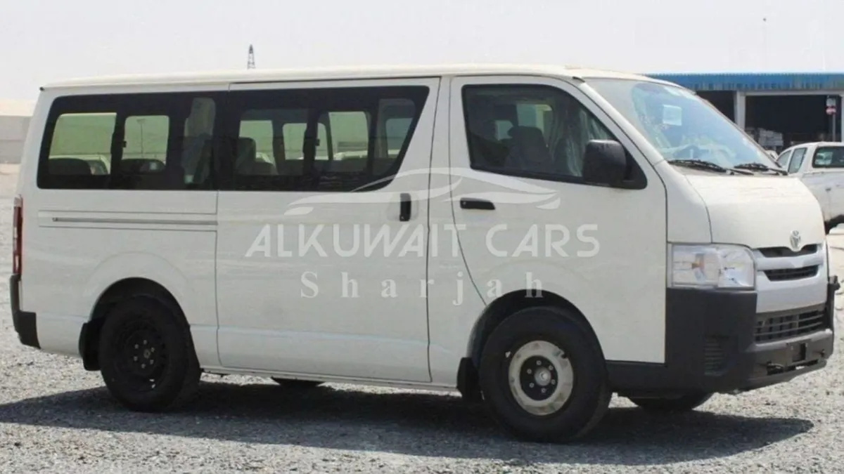 Toyota Hiace - фото 1