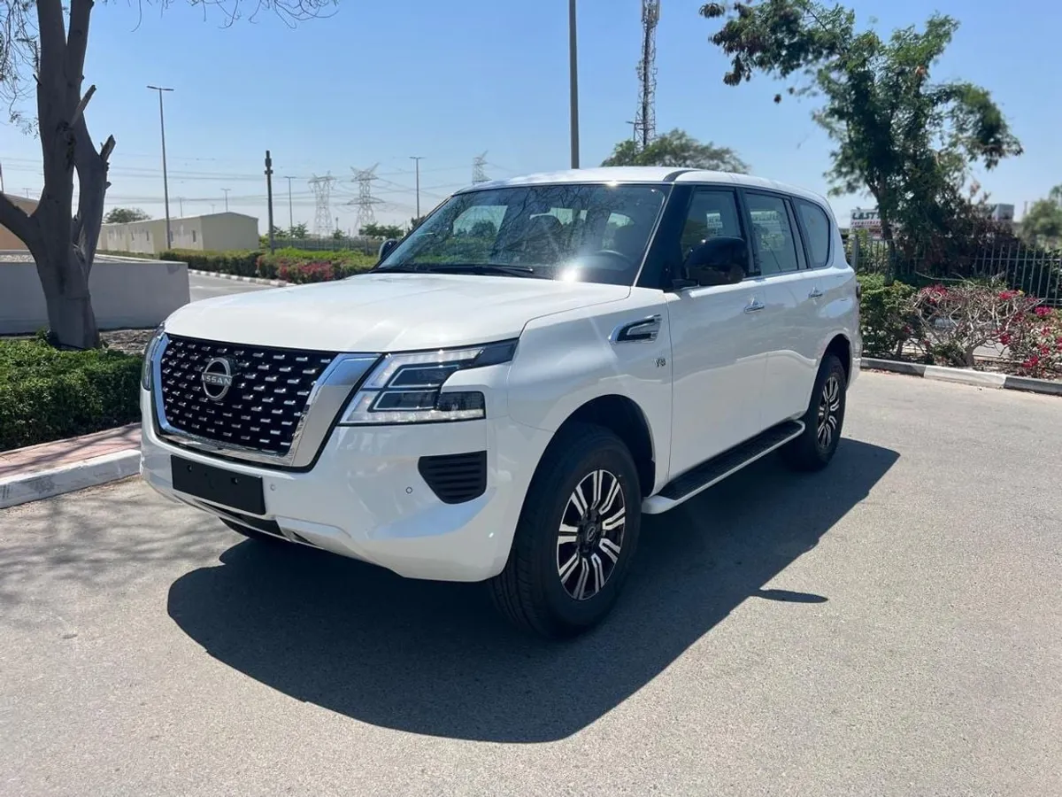 Nissan Patrol - фото 1